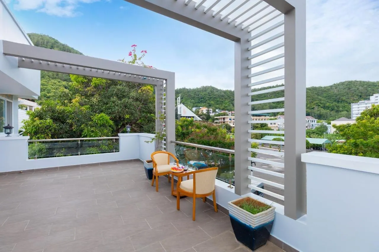Palm Villa 39 - Luxury Free Bida & Karaoke Vung Tau