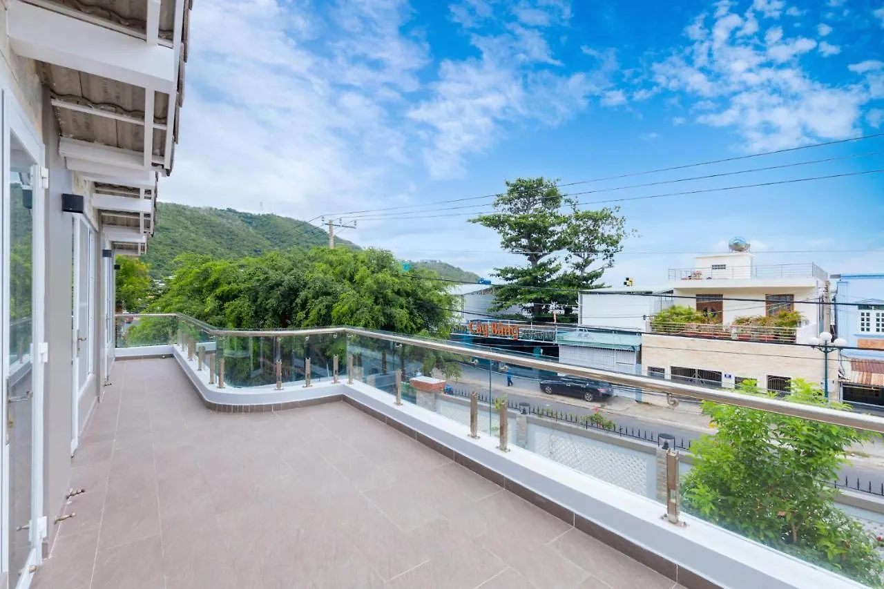 Palm Villa 39 - Luxury Free Bida & Karaoke Vung Tau 0*,